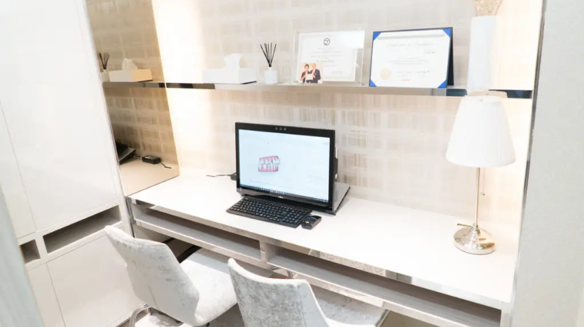 名駅アール歯科・矯正歯科